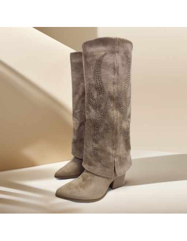 BOTAS TACHAS